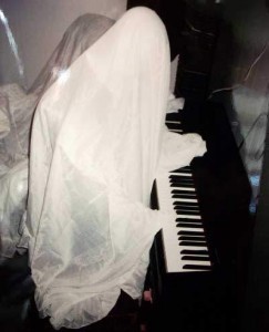 piano-ghost piano ghost prop
