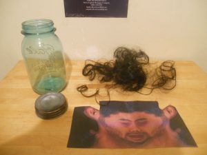 Head in a Jar Halloween prop