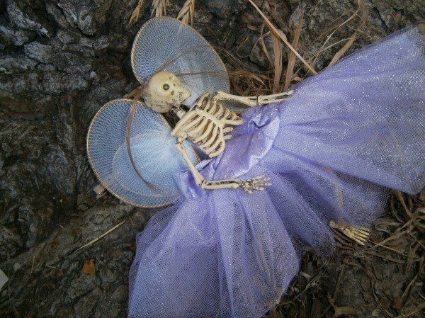 dead fairy prop for Halloween