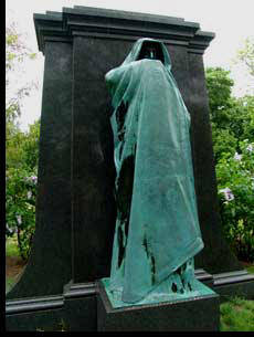 Resurrection haunts cars, statues and male partygoers, witnesses say. Image: prairieghosts.com
